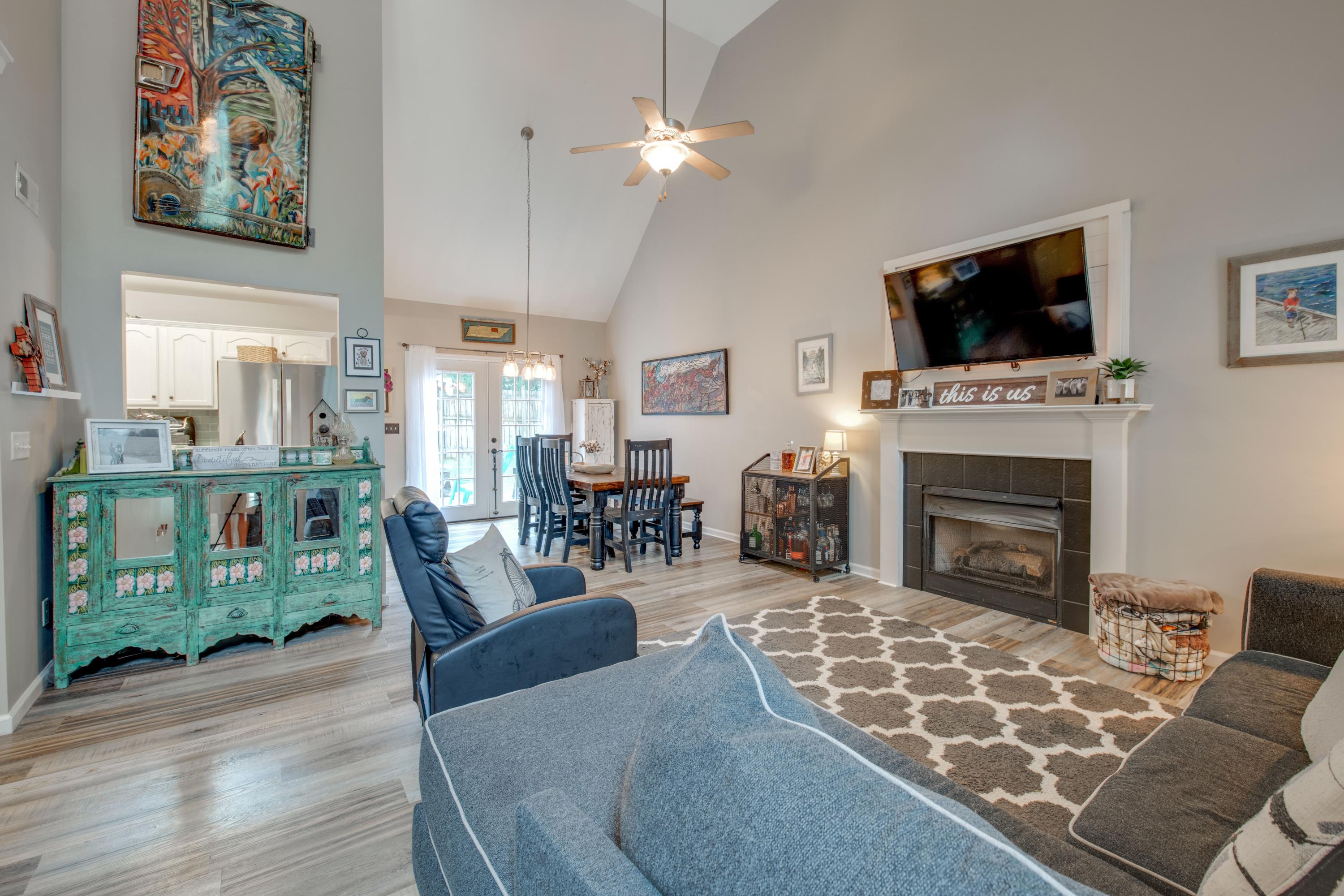 660 Gentry Road Chattanooga, TN 37421 - Photo 8 of 32 D85_3550