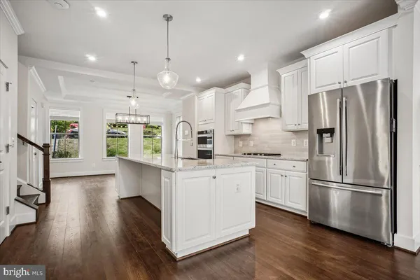 $5,500 | 3016 20th Street South, Arlington, VA 22206