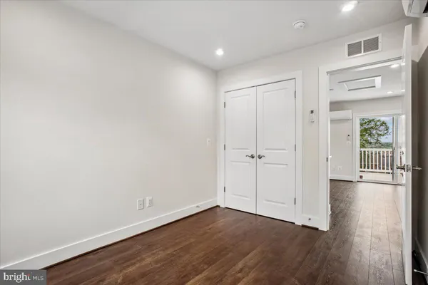 $5,500 | 3016 20th Street South, Arlington, VA 22206