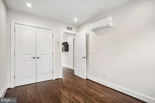 $5,500 | 3016 20th Street South, Arlington, VA 22206