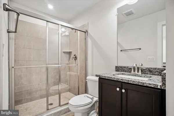 $5,500 | 3016 20th Street South, Arlington, VA 22206