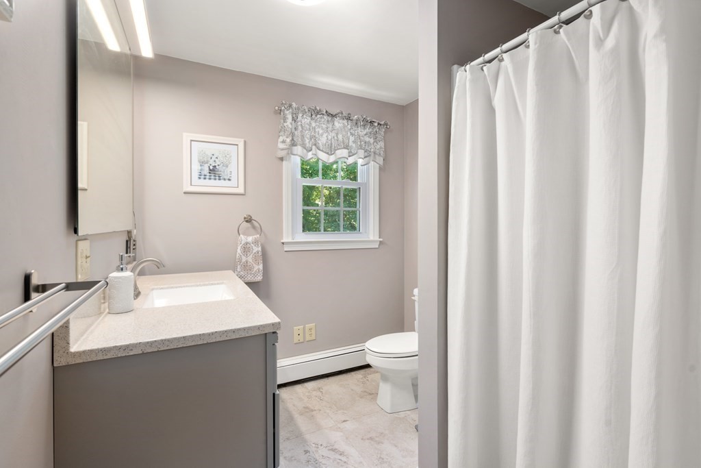 10 Oak Hill Road Mendon, MA 01756 - Photo 22 of 36 Gallery Image 22