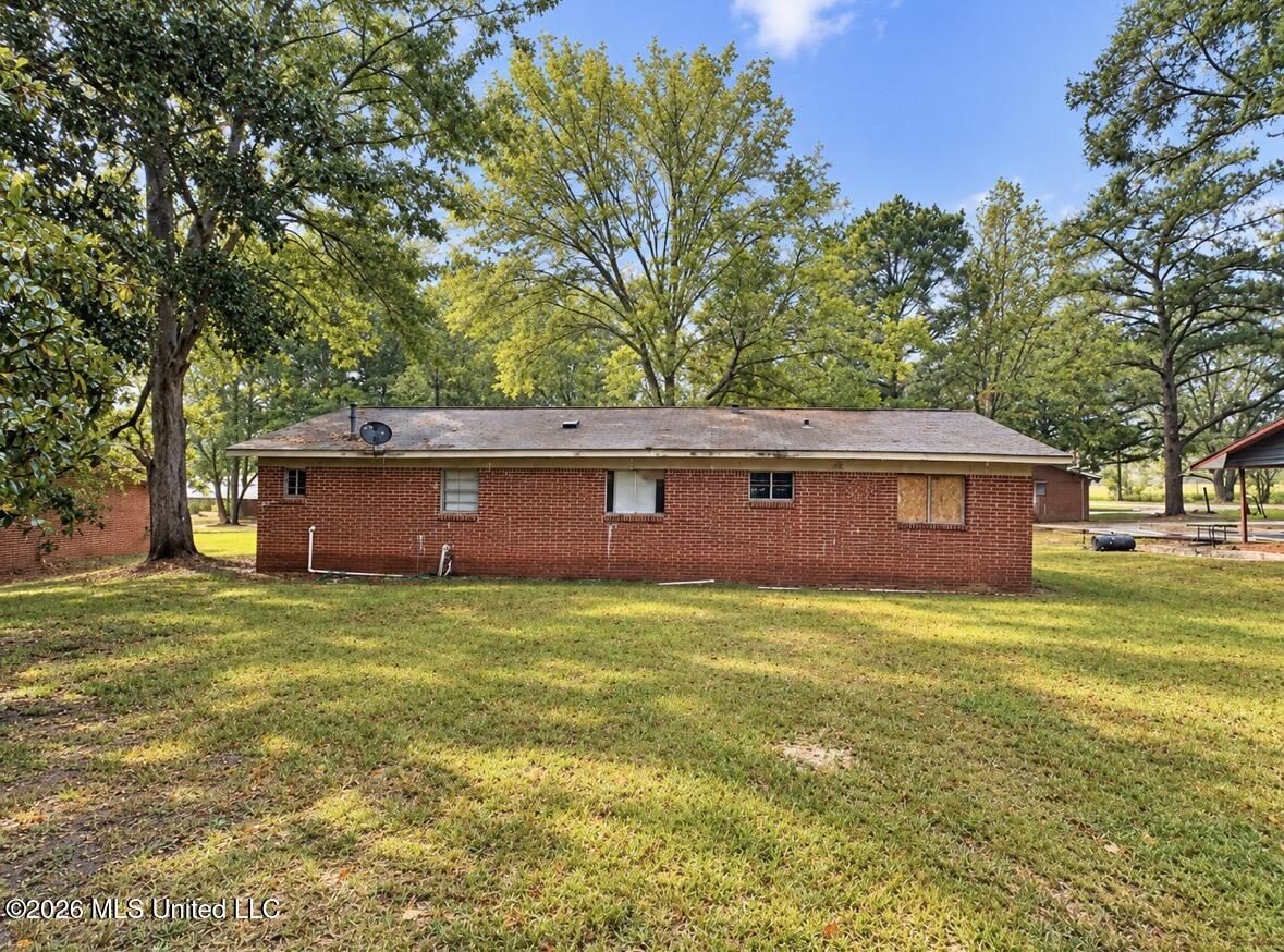 102 Lady Catherine Road Pelahatchie, MS 39145 - Photo 2 of 3 IMG_7047