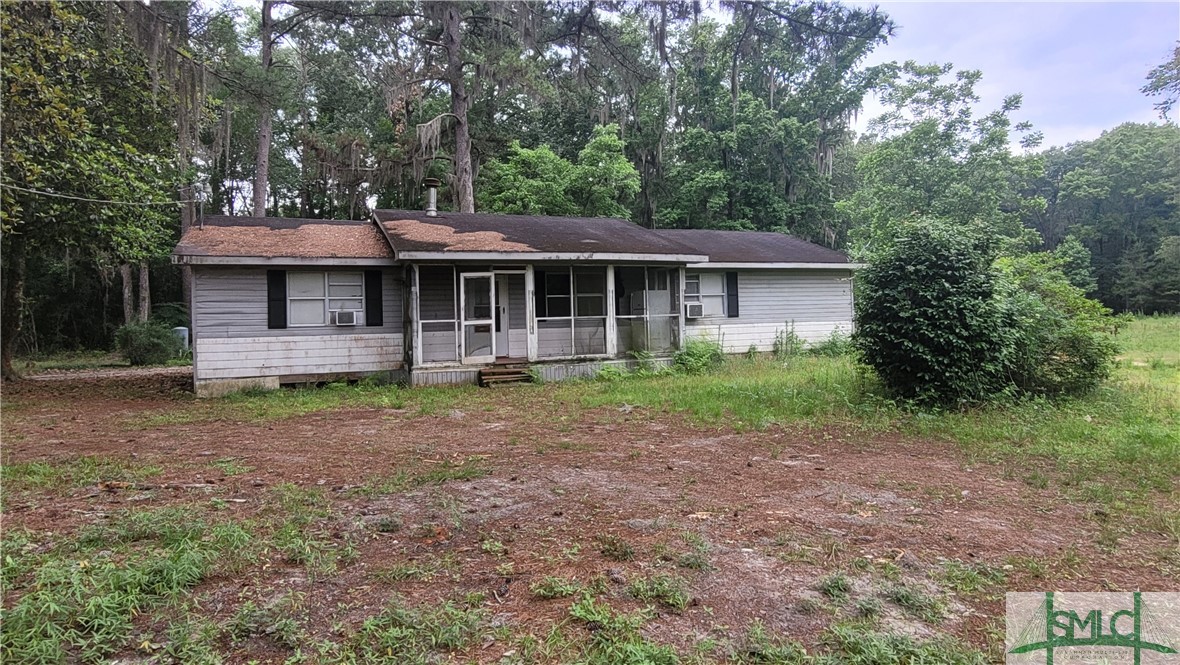 131 Smiley Lane Riceboro, GA 31323 - Photo 1 of 11 Gallery Image 1