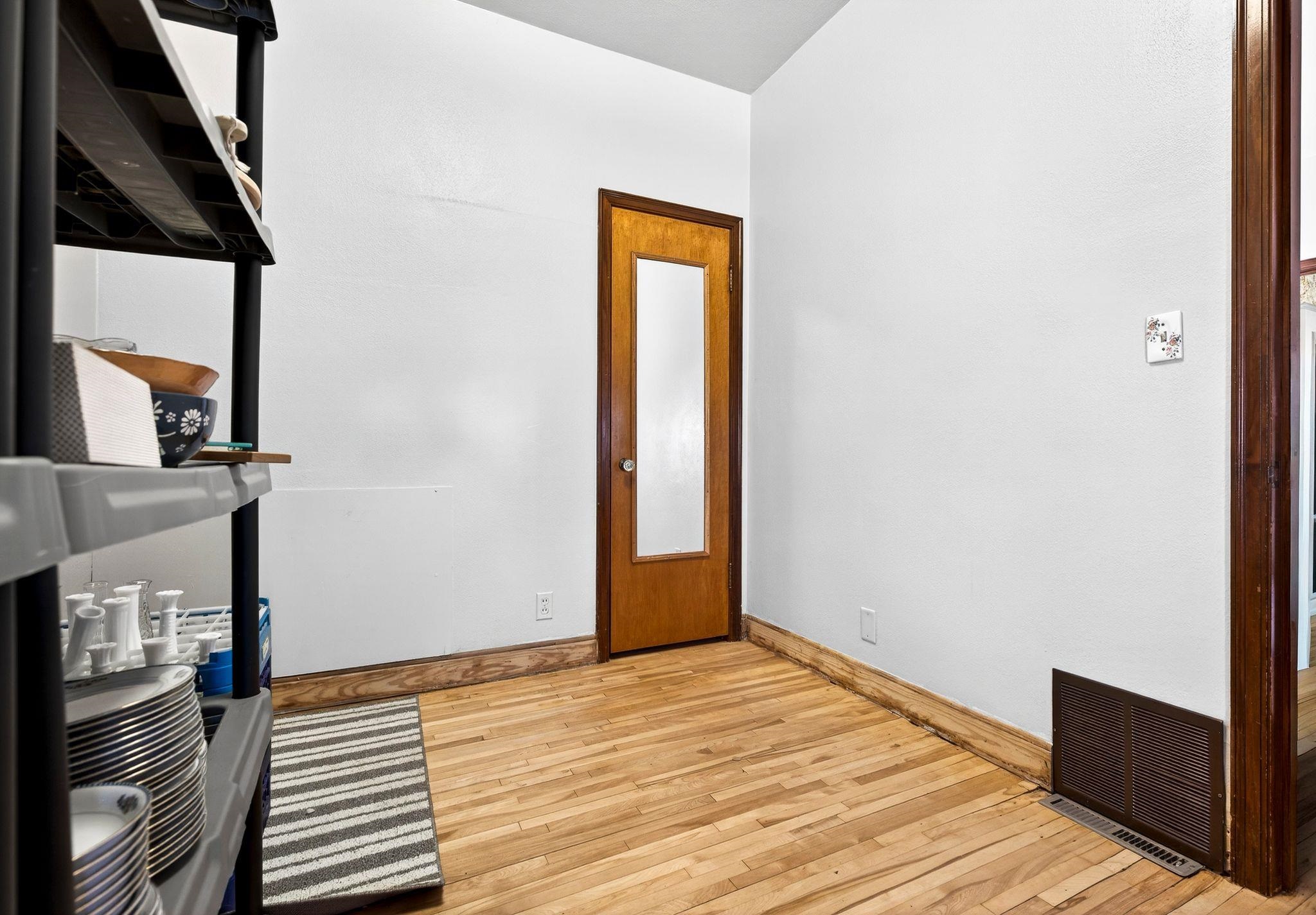 1108 North Gillett Street Appleton, WI 54914 - Photo 21 of 35