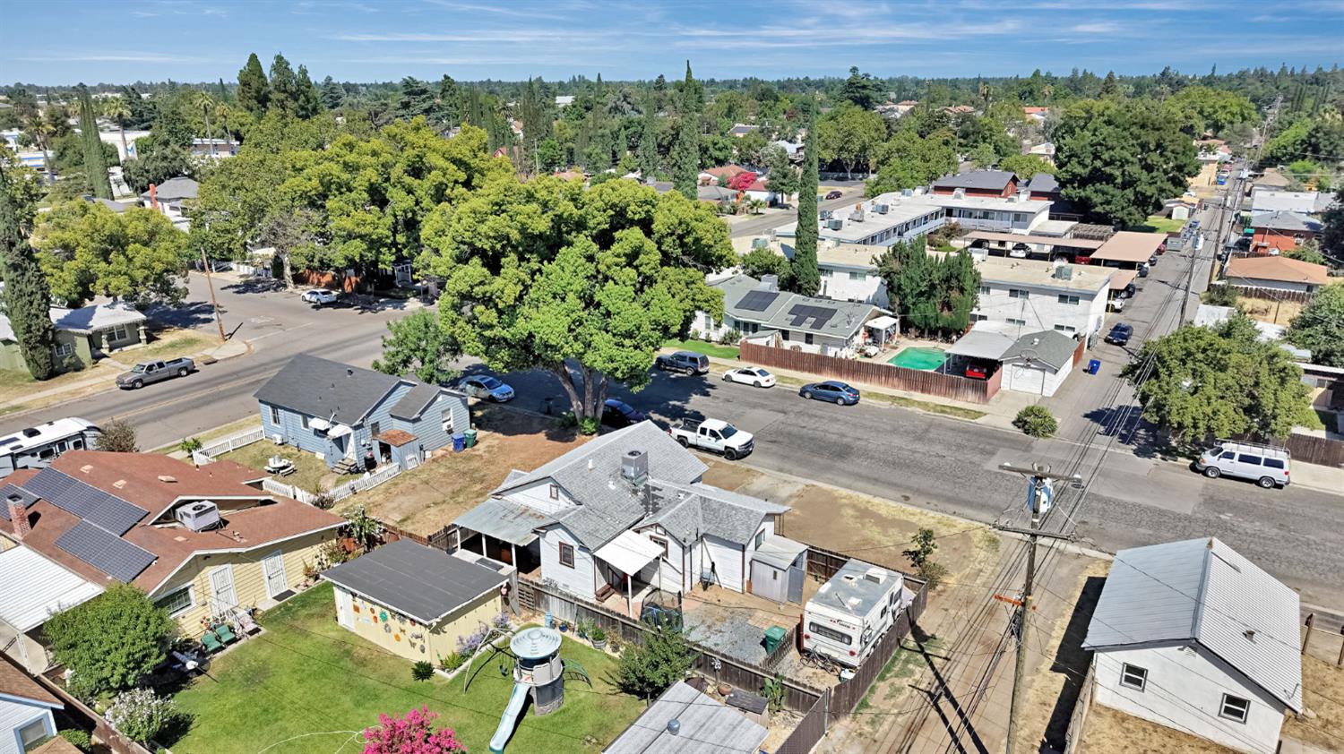 516 West 7th Street Madera, CA 93637 - Photo 33 of 34