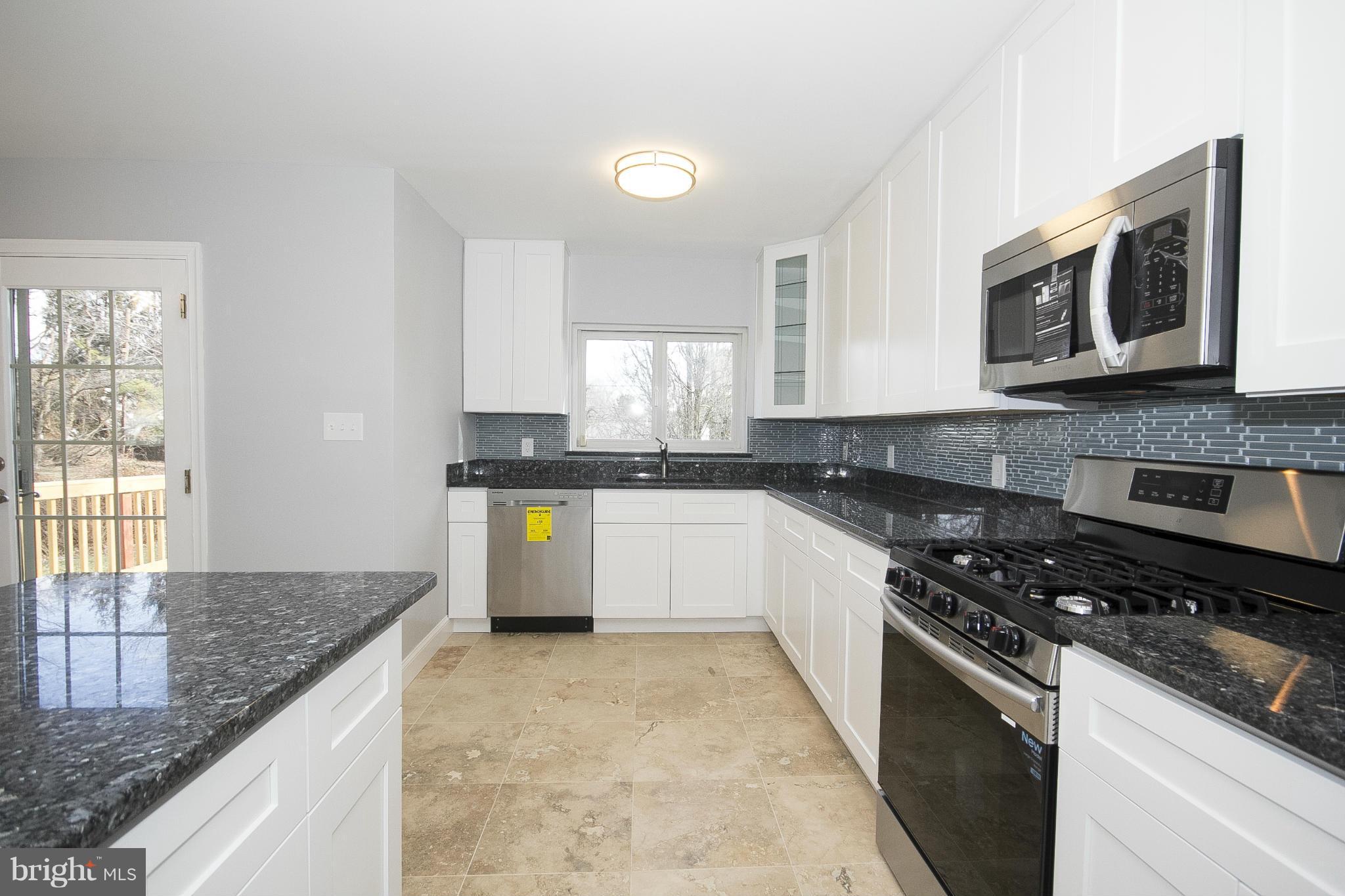 3943 Susanna Road Randallstown, MD 21133 - Photo 5 of 30 Kitchen