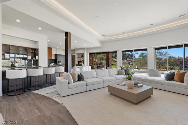 $5,900,000 | 1 Costa Del Sol Court, Henderson, NV 89011