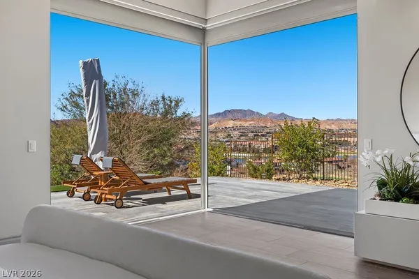 $5,900,000 | 1 Costa Del Sol Court, Henderson, NV 89011