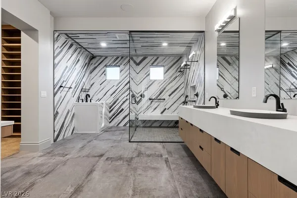 $5,900,000 | 1 Costa Del Sol Court, Henderson, NV 89011