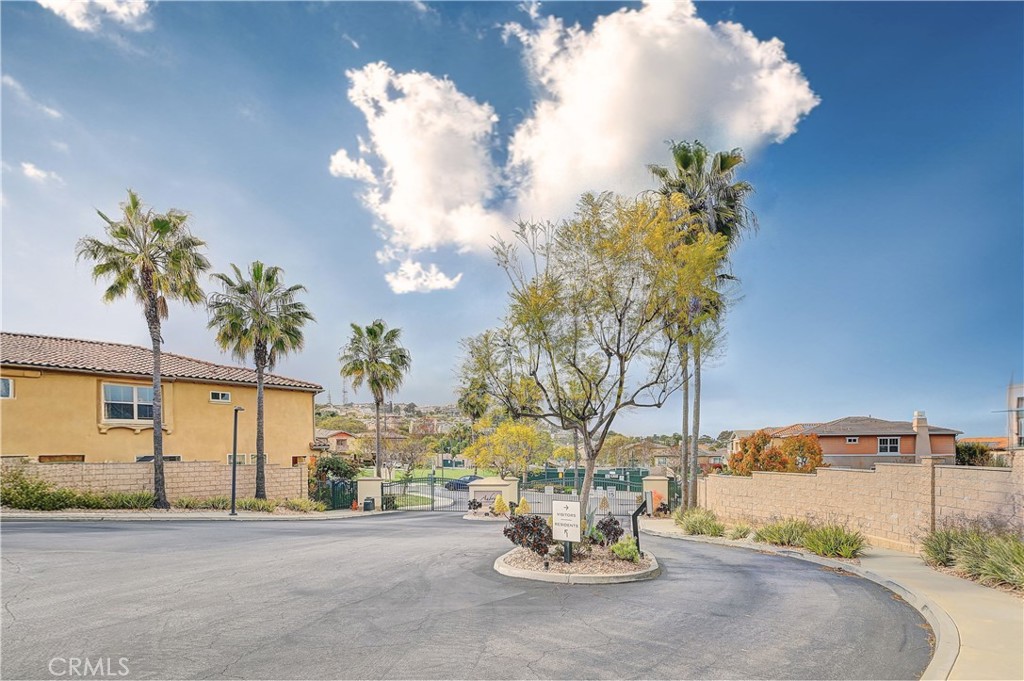 3306 Ridge Park Court Long Beach, CA 90755 - Photo 6 of 6 Gated Aubrey
