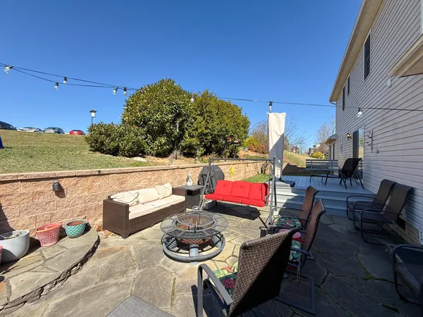 $474,900 | 35 Devonshire Court, Fishersville, VA 22939