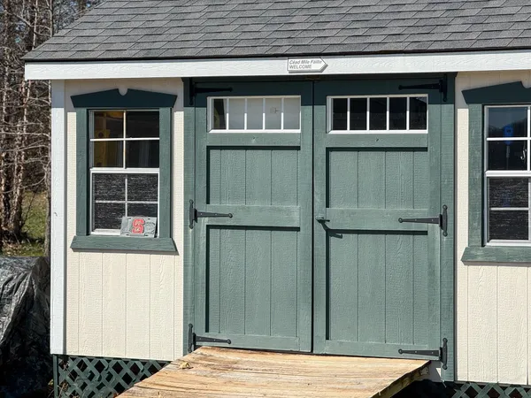 $474,900 | 35 Devonshire Court, Fishersville, VA 22939