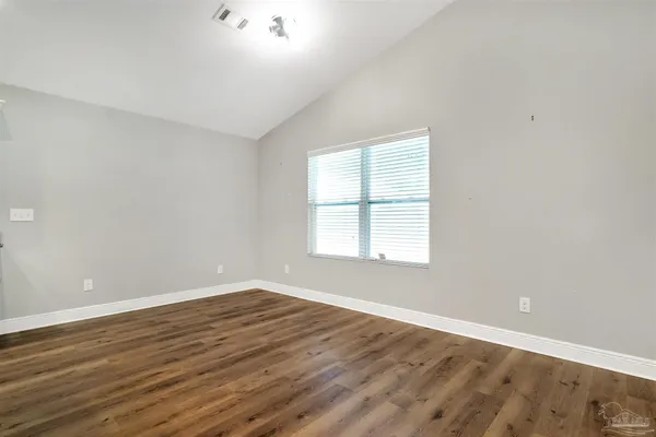 $1,995 | 1504 Ora Drive, Pensacola, FL 32506