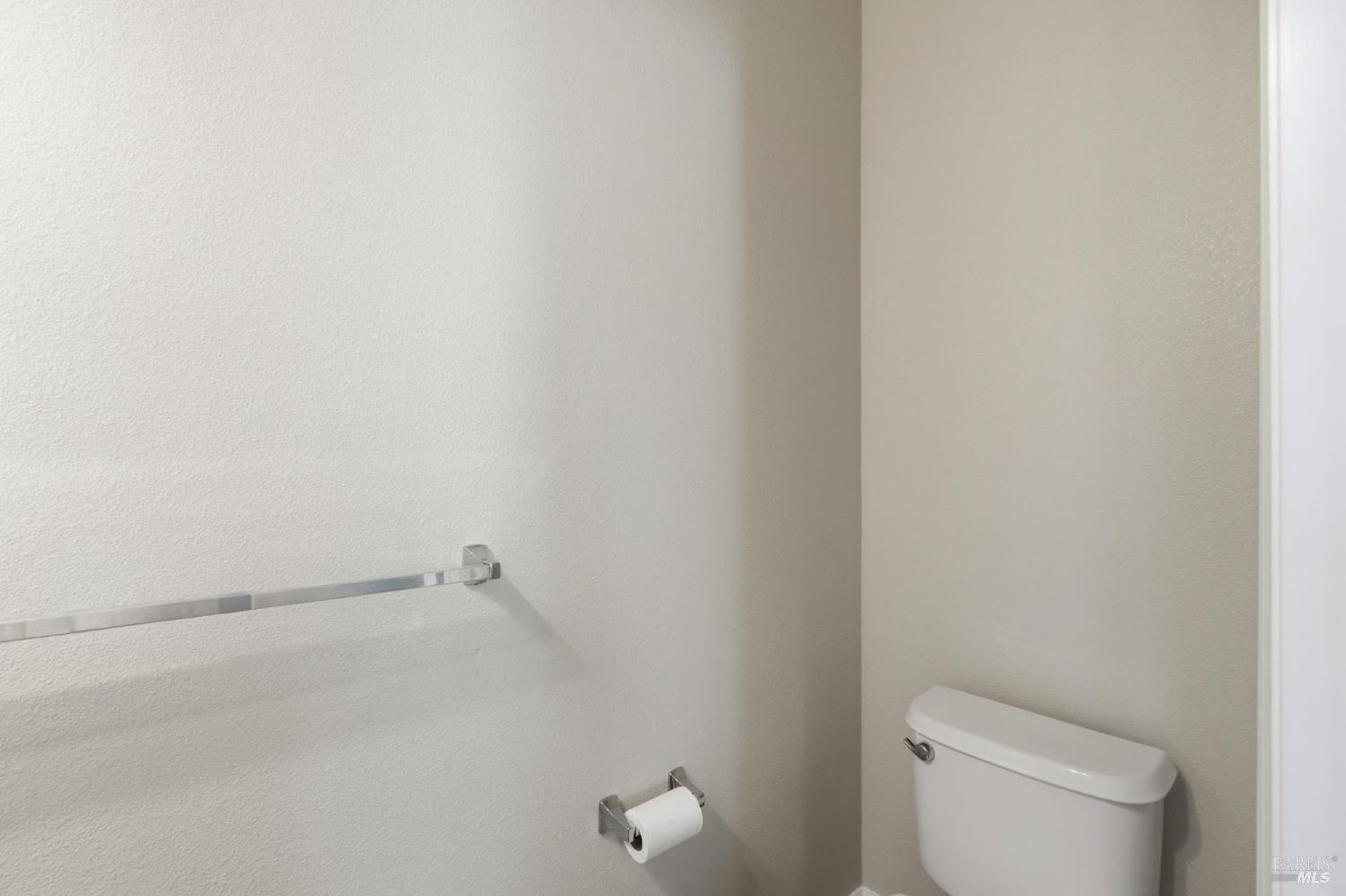 746 Fresno Avenue Santa Rosa, CA 95407 - Photo 26 of 38