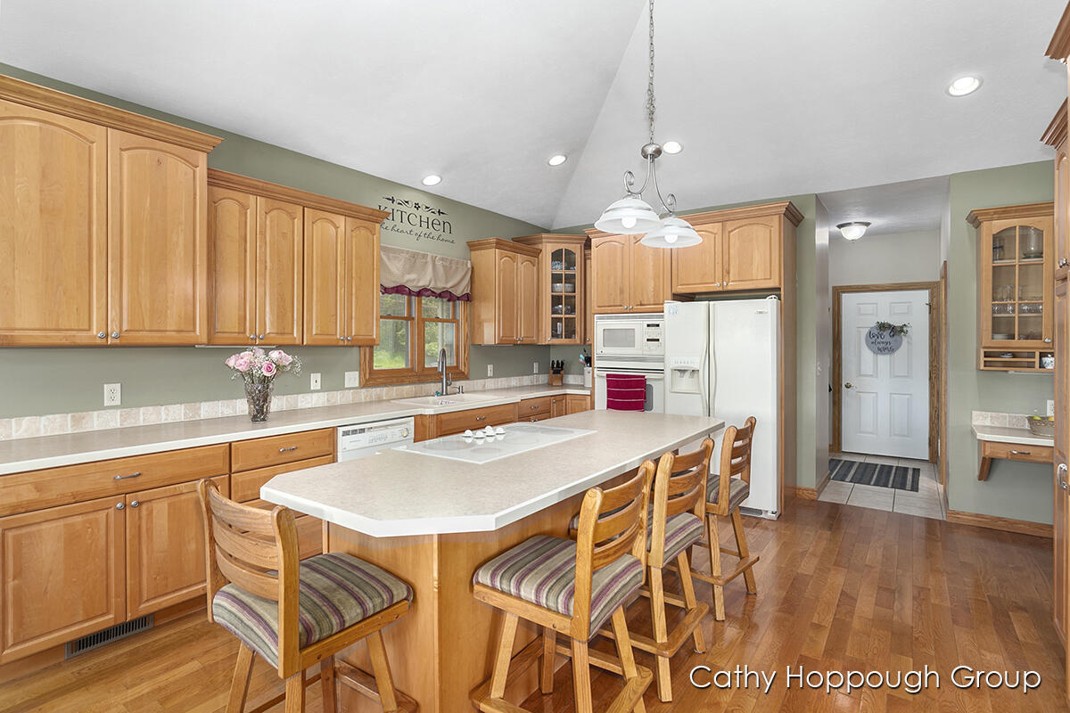741 Kellogg Road Ionia, MI 48846 - Photo 13 of 51 IMG_1012