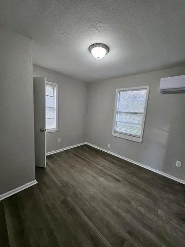 $90,000 | 3025 Ford Road, Memphis, TN 38109