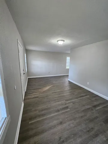 $90,000 | 3025 Ford Road, Memphis, TN 38109