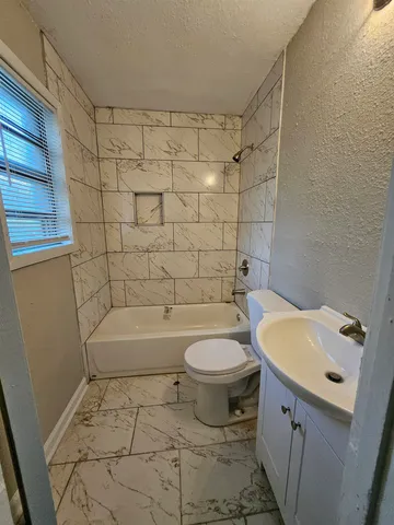 $90,000 | 3025 Ford Road, Memphis, TN 38109