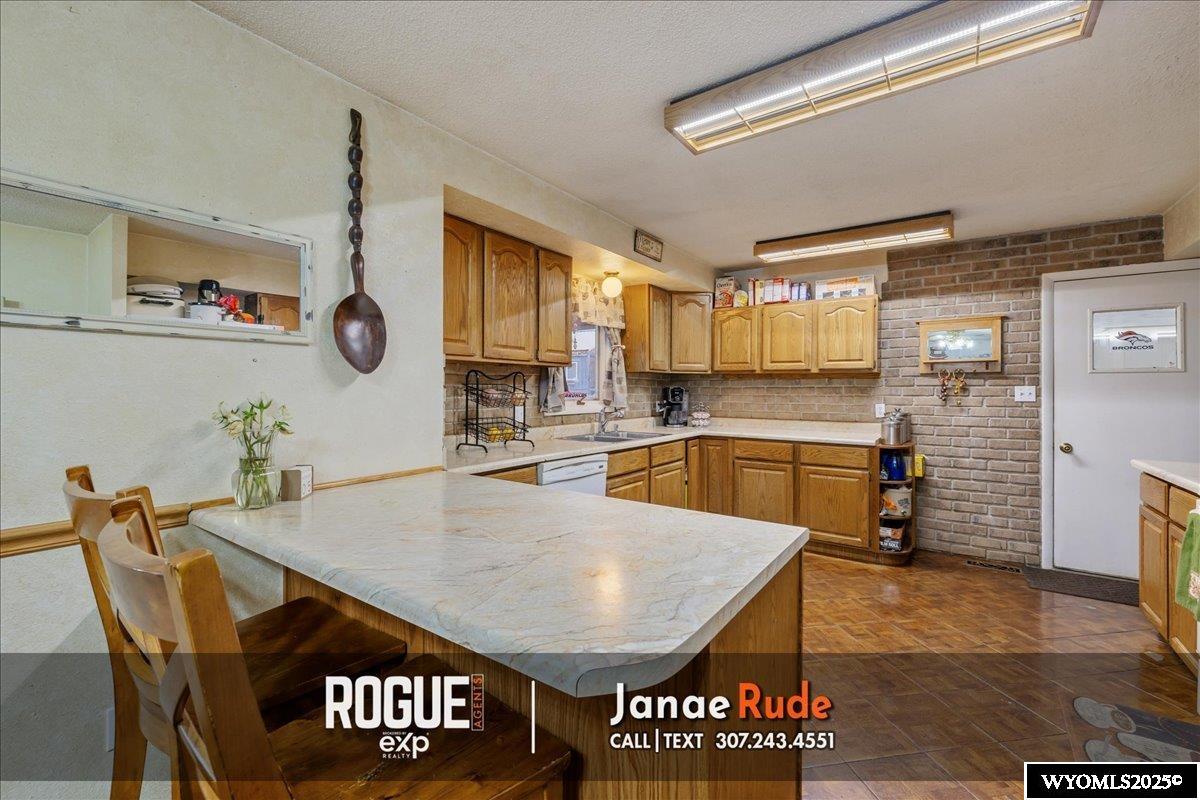 4459 Pursel Drive Casper, WY 82604 - Photo 8 of 47