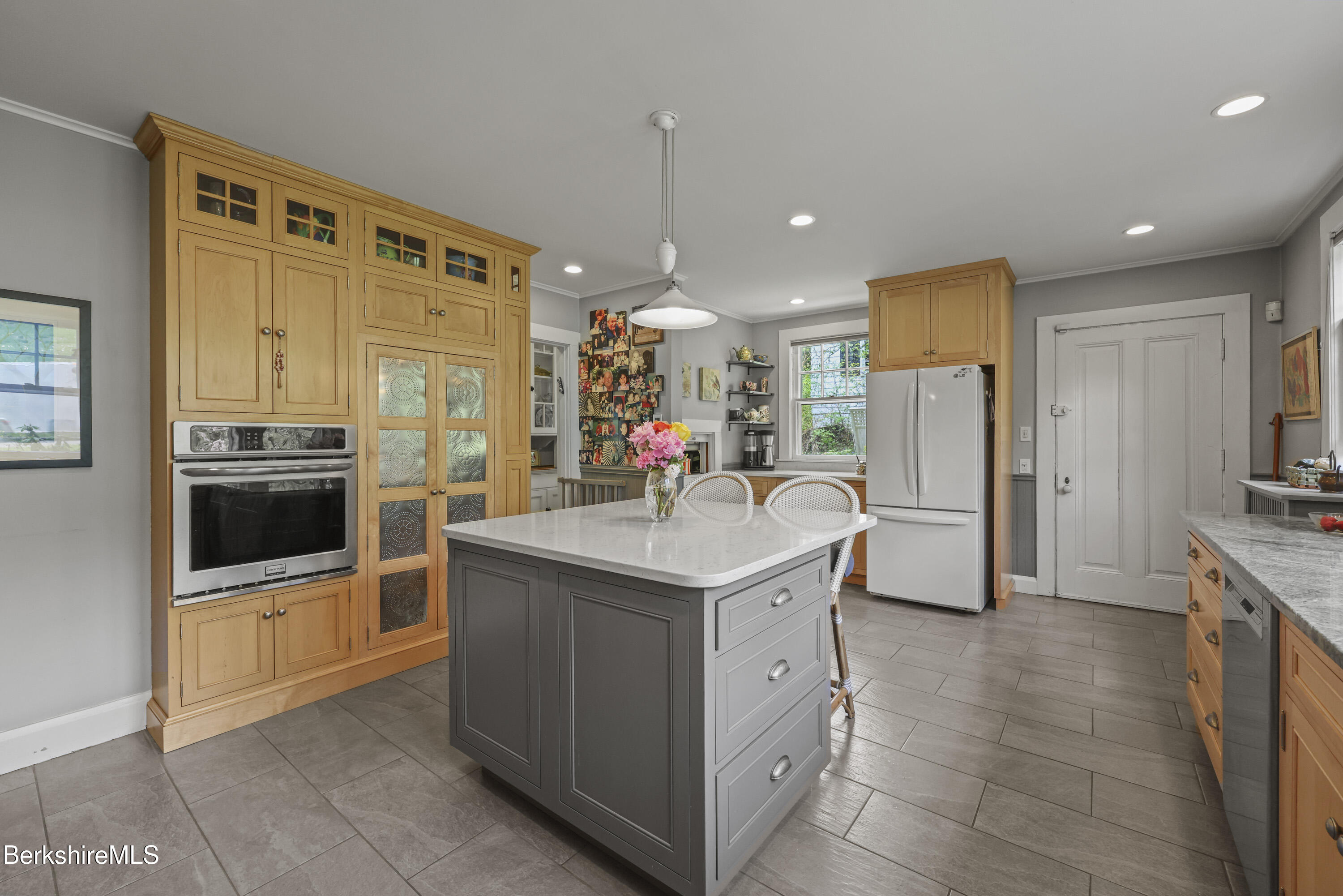 68 Colt Road Pittsfield, MA 01201 - Photo 22 of 49 Kitchen