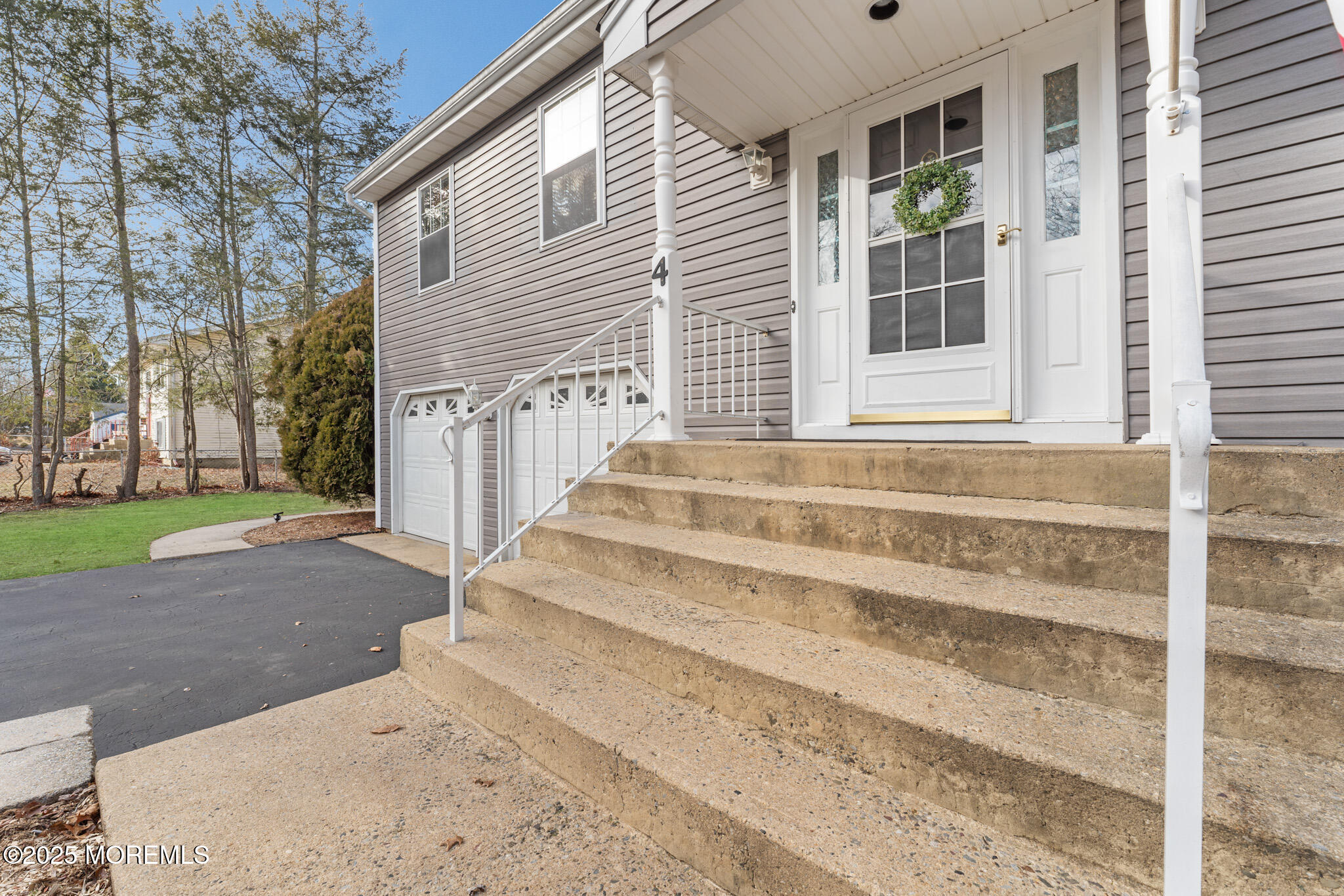 4 Yorkshire Drive Jackson, NJ 08527 - Photo 6 of 58 a view of a house with a yard