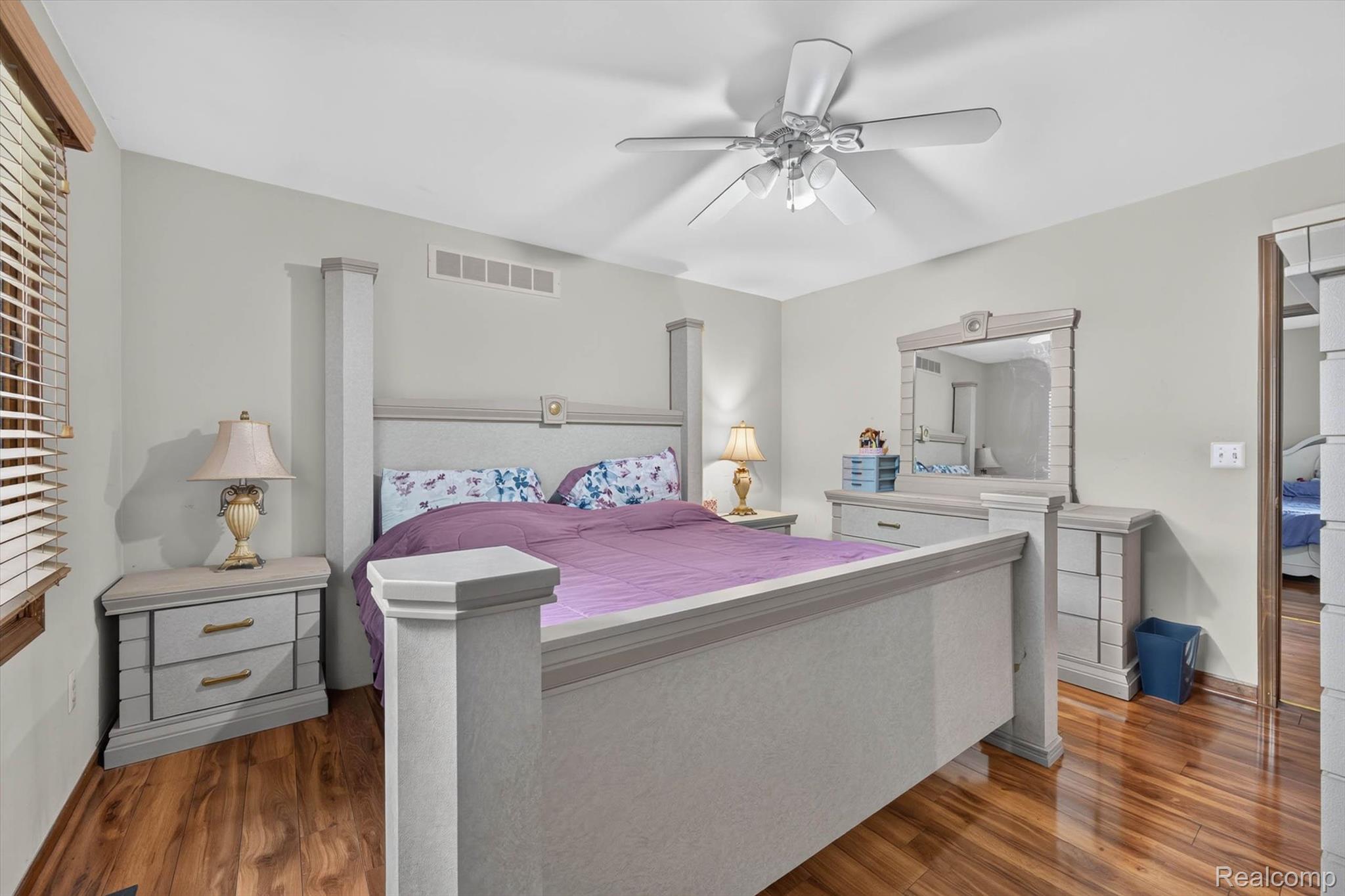 46362 Springhill Drive Utica, MI 48317 - Photo 19 of 59 Bedroom