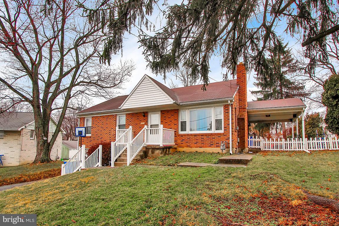 2144 Fineview Road York, PA 17406 - Photo 1 of 14 Welcome to 2144 Fineview Drive