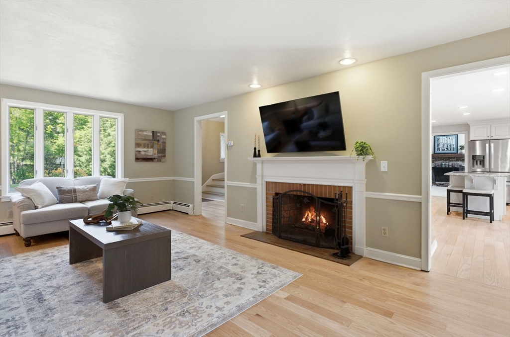 8 Netherwood Road Windham, NH 03087 - Photo 8 of 39 Gallery Image 8