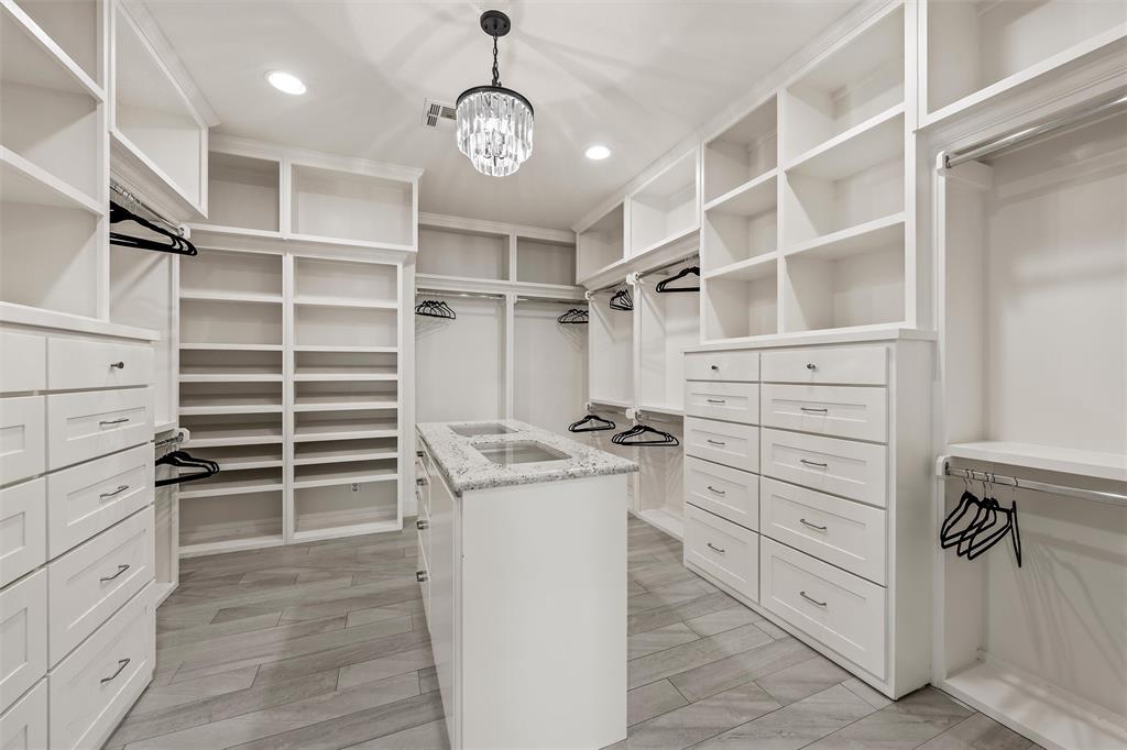 918 Coxs Oak Valley Road Waco, TX 76705 - Photo 21 of 40