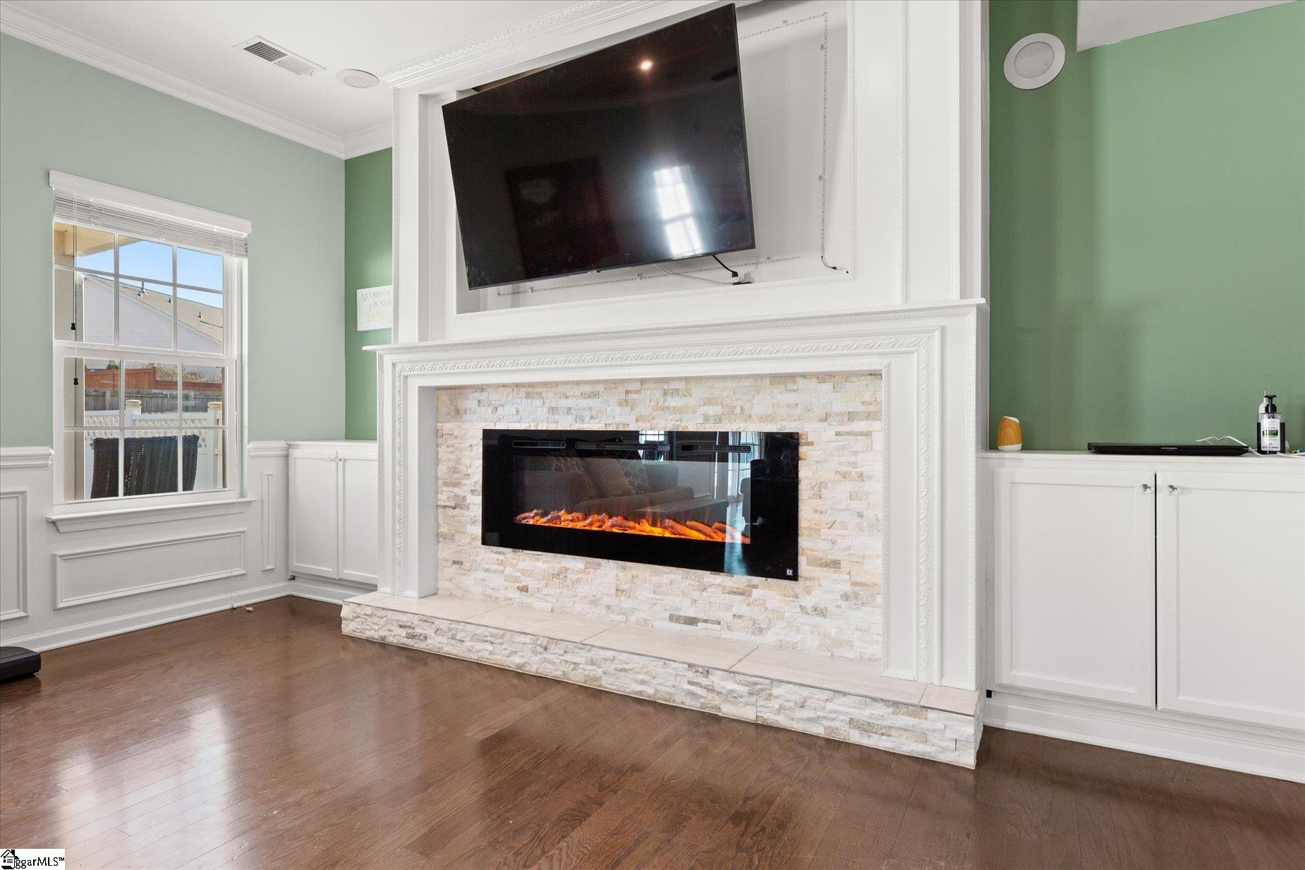 361 Bucklebury Road Greer, SC 29651 - Photo 3 of 27