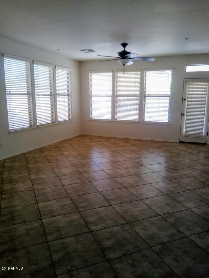 18471 Verdin Road Goodyear, AZ 85338 - Photo 15 of 29 Great room