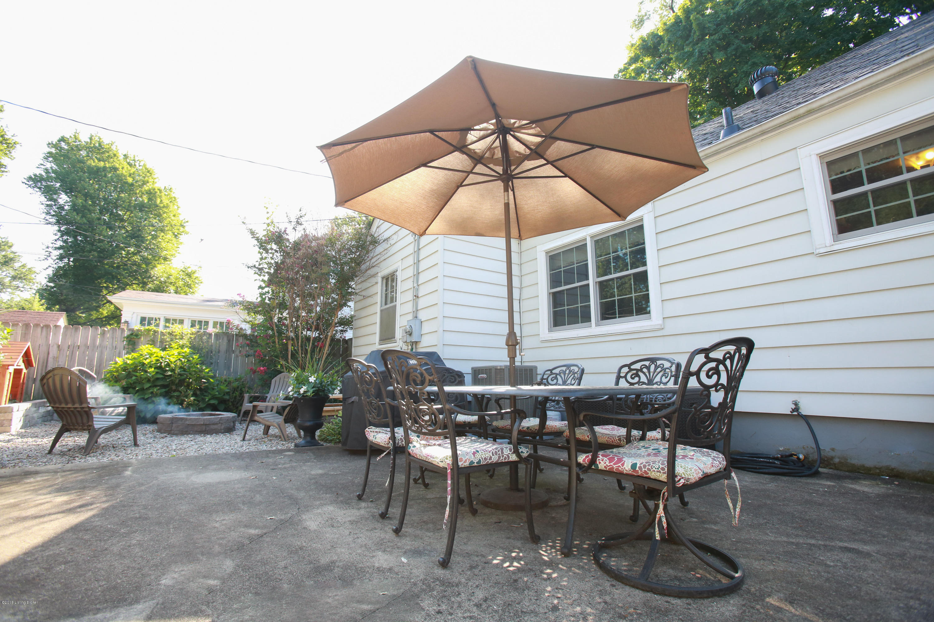 4009 Alton Road Louisville, KY 40207 - Photo 15 of 19 alton-127