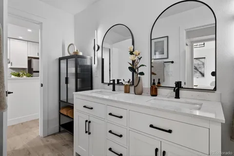$725,000 | 170 South Jackson Street, Unit 205, Denver, CO 80209