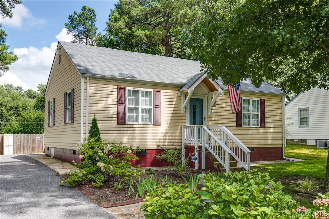1811 Skipwith Road Henrico, VA 23229 - Photo 1 of 27 Gallery Image 1