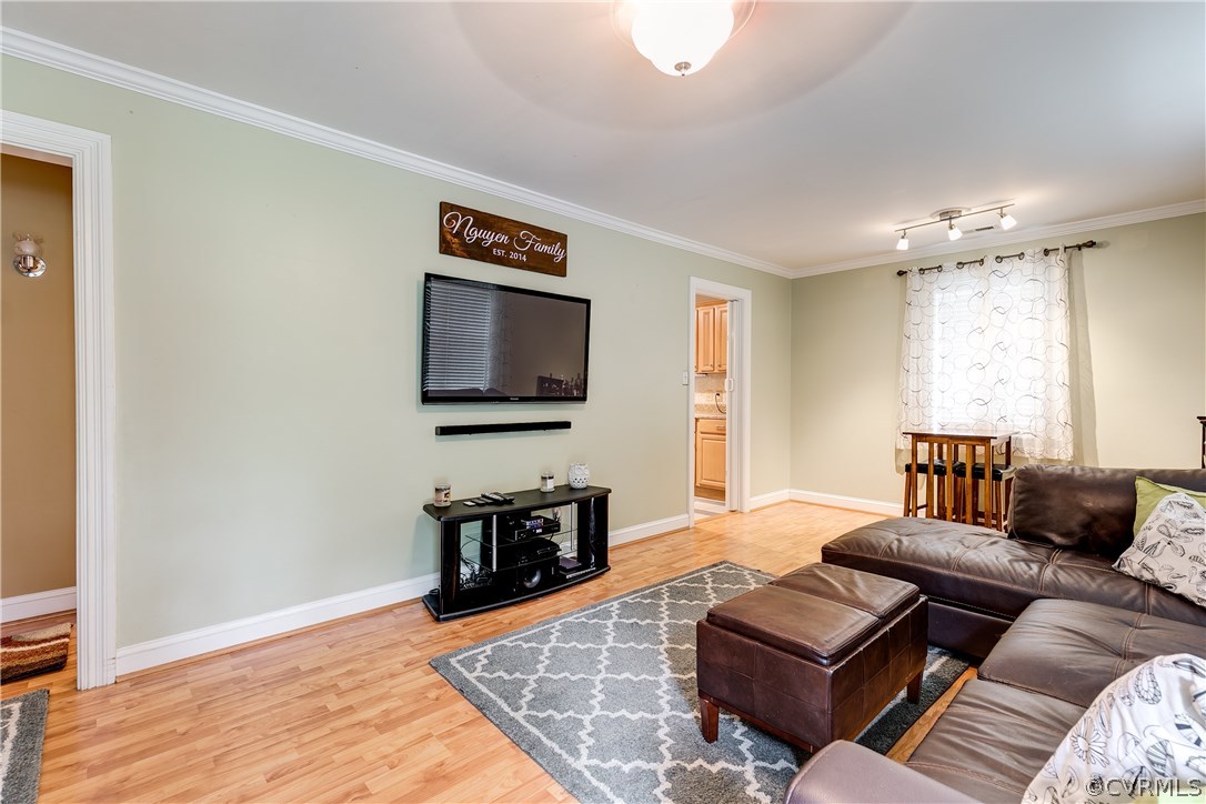 1811 Skipwith Road Henrico, VA 23229 - Photo 3 of 27 Gallery Image 3