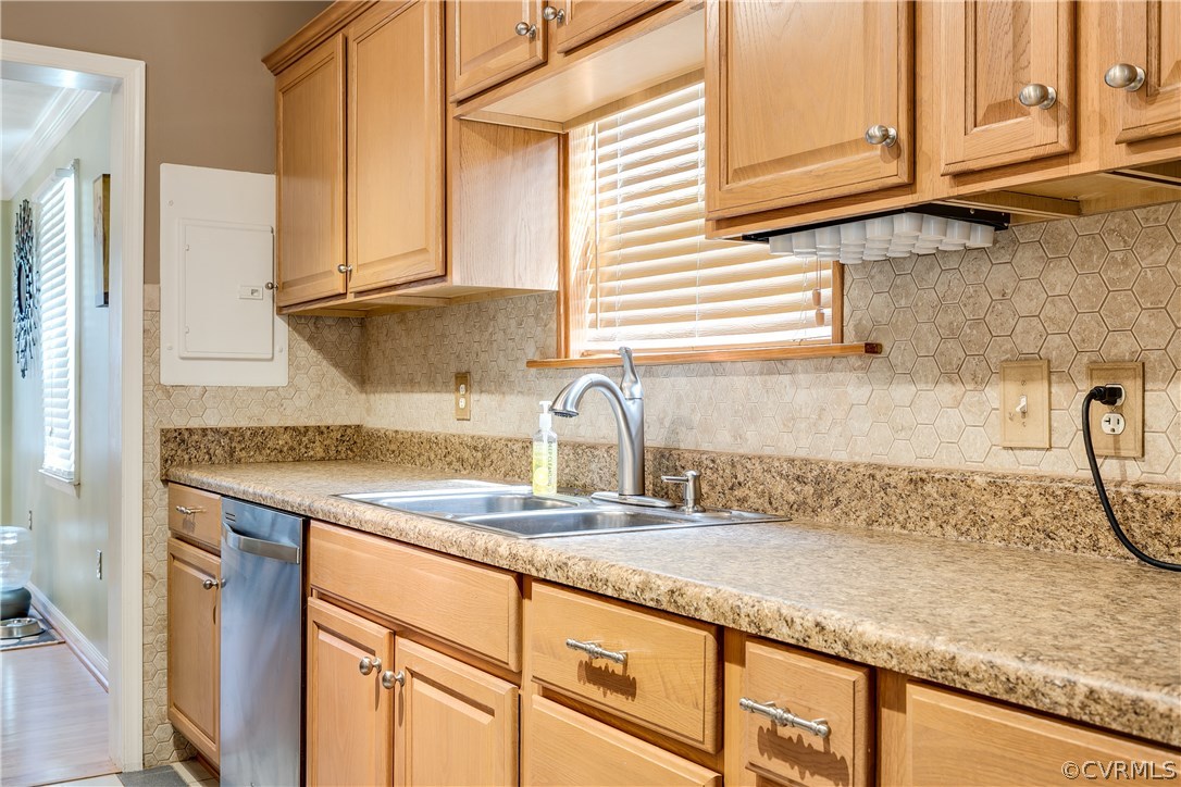 1811 Skipwith Road Henrico, VA 23229 - Photo 8 of 27 Gallery Image 8