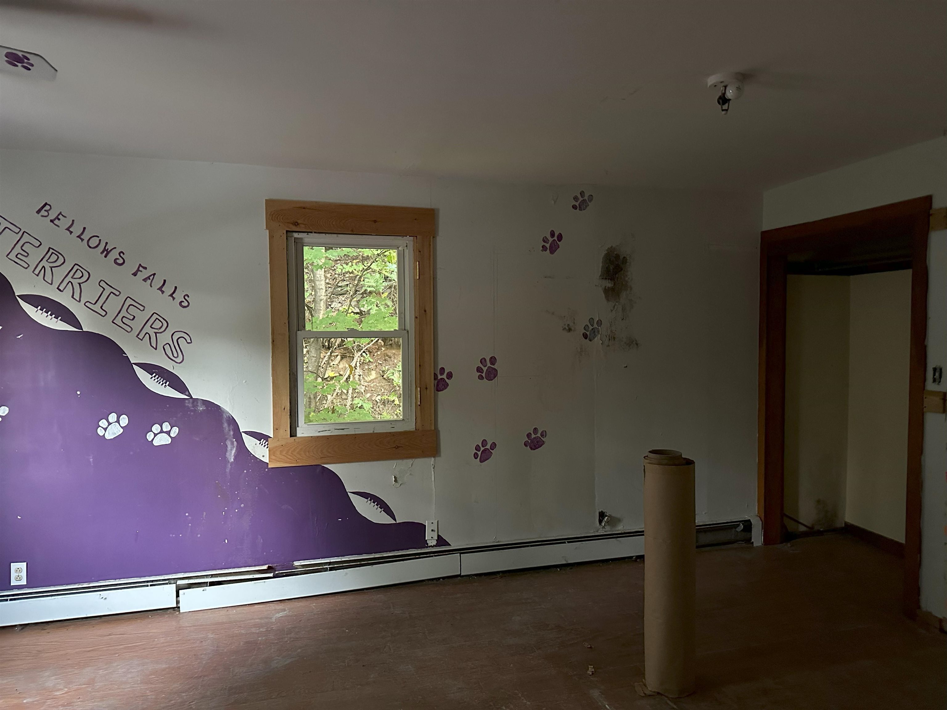 28 Hyde Street Rockingham, VT 05101 - Photo 3 of 24 Gallery Image 3
