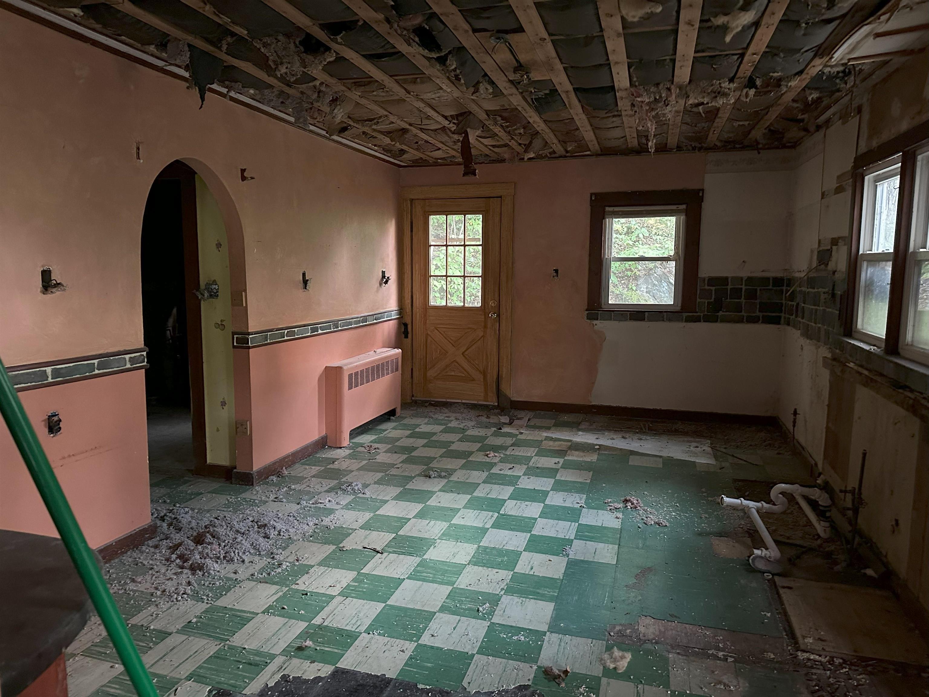 28 Hyde Street Rockingham, VT 05101 - Photo 5 of 24 Gallery Image 5