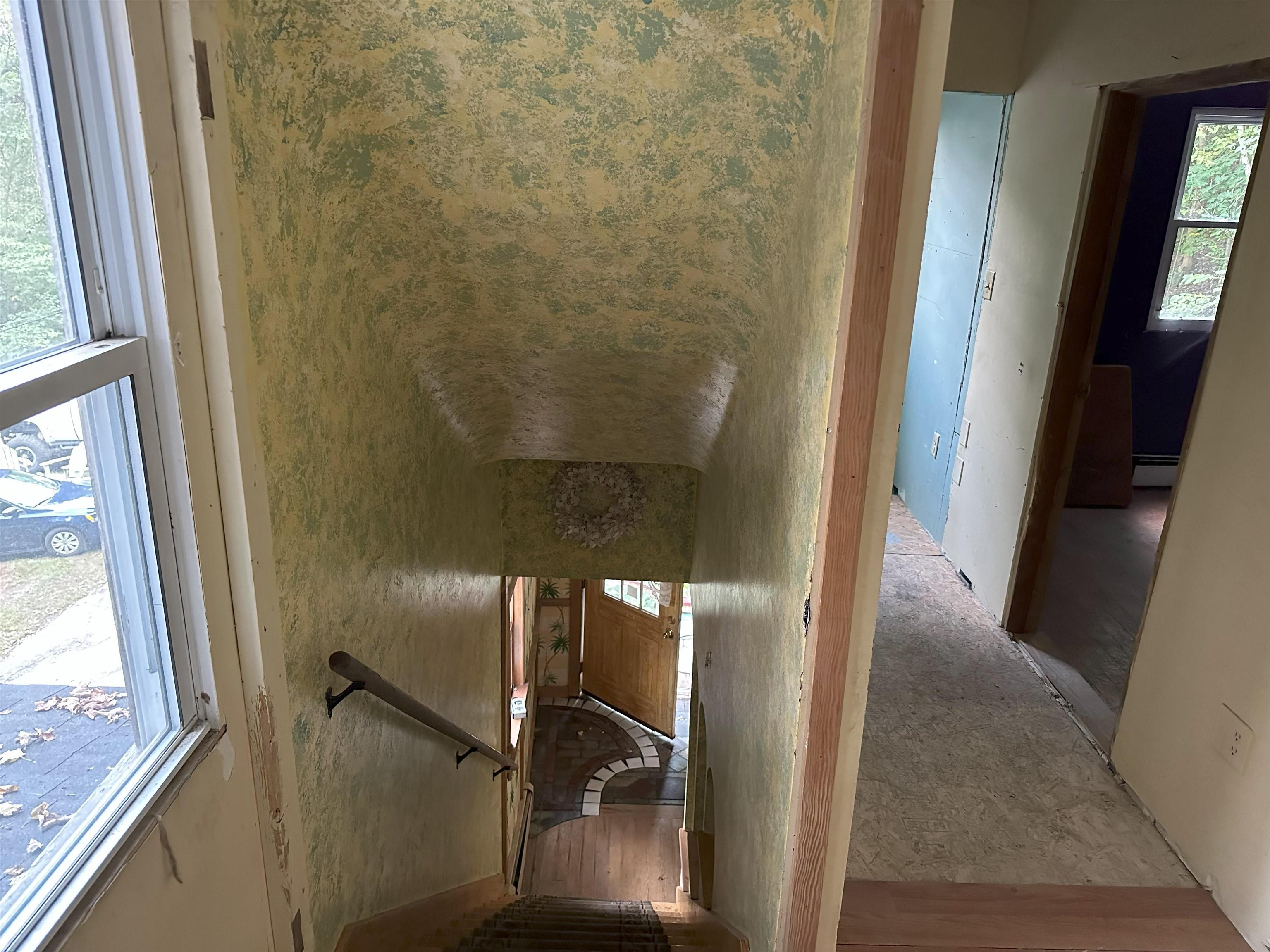 28 Hyde Street Rockingham, VT 05101 - Photo 8 of 24 Gallery Image 8