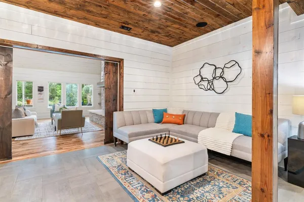 $1,499,000 | 15158 Farm To Market 916, Maypearl, TX 76064