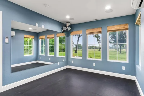 $1,499,000 | 15158 Farm To Market 916, Maypearl, TX 76064