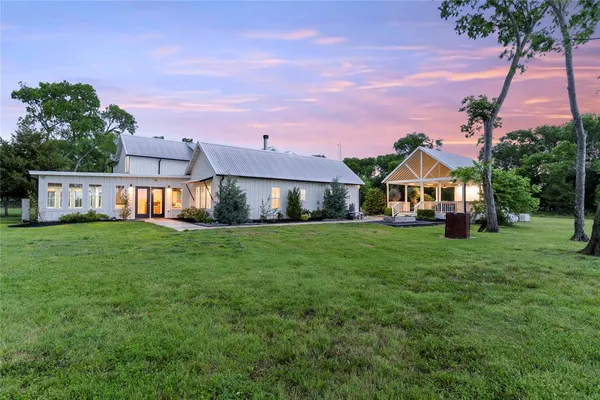 $1,499,000 | 15158 Farm To Market 916, Maypearl, TX 76064