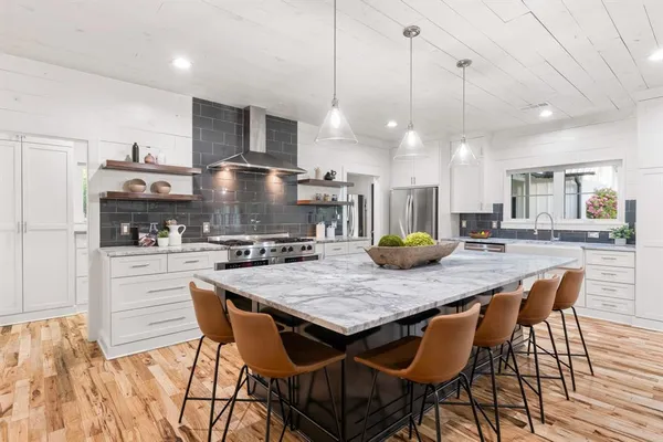 $1,499,000 | 15158 Farm To Market 916, Maypearl, TX 76064