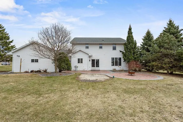 $489,900 | N1769 Ivy Lane, Greenville, WI 54942