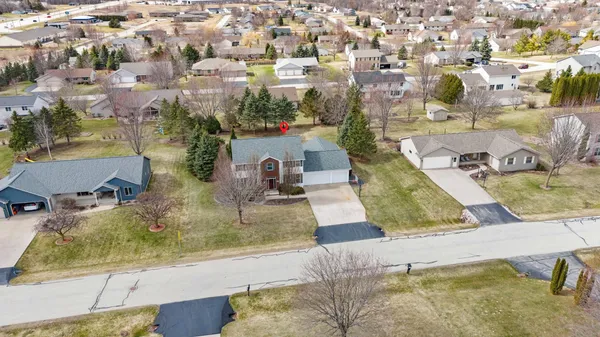 $489,900 | N1769 Ivy Lane, Greenville, WI 54942