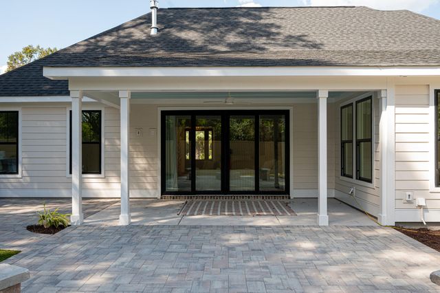 $819,900 | 509 Southern Acres Lane, Summerville, SC 29486