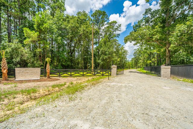 $819,900 | 509 Southern Acres Lane, Summerville, SC 29486