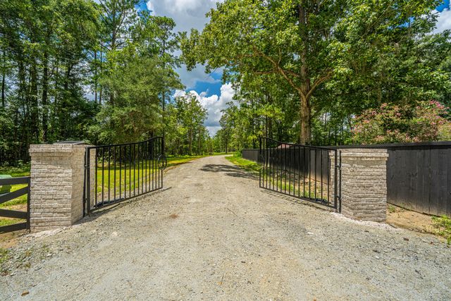 $819,900 | 509 Southern Acres Lane, Summerville, SC 29486