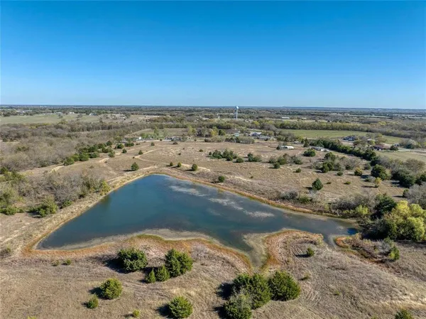 $3,100,000 | 10420 County Road 470, Blue Ridge, TX 75424